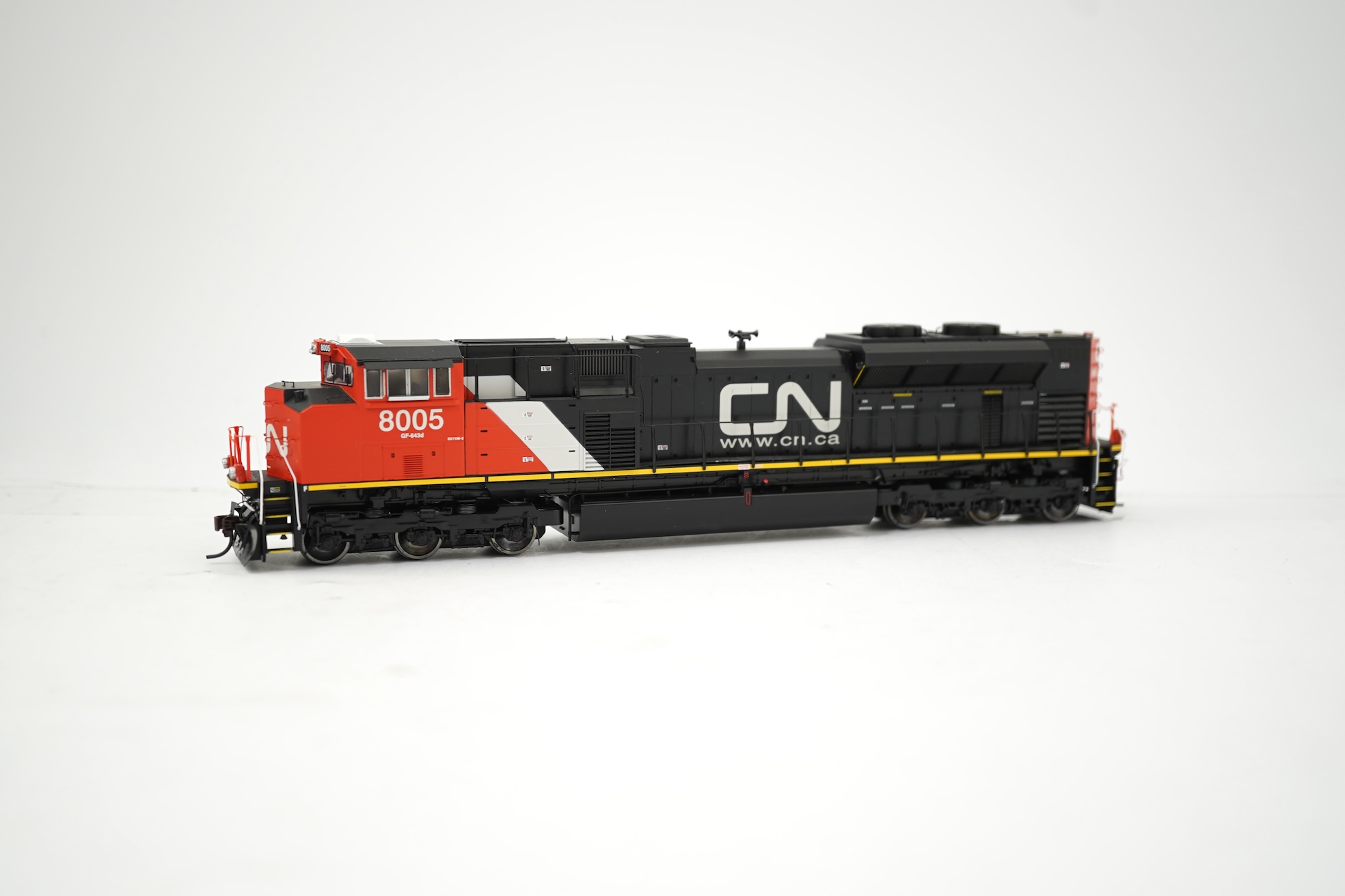 A boxed HO gauge Genesis Canadian National Railways Co-Co diesel locomotive, 8005, (G68625).